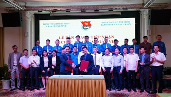 Chuyển giao 12 Đoàn cơ sở trực thuộc Đoàn Than Quảng Ninh về Đoàn Thanh niên TKV