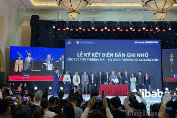 Thương mại điện tử xuyên biên giới: Xu hướng nhiều lợi ích