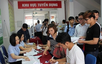 Hoàn thiện hành lang pháp lý hiện đại: Tạo điều kiện cho giao dịch việc làm phát triển