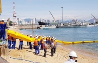 Khánh Hòa diễn tập ứng phó sự cố tràn dầu trên biển