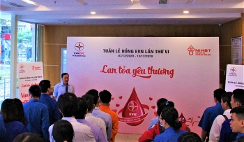 PC Khánh Hòa hưởng ứng Tuần lễ hồng EVN lần VI