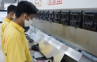 Khi nào Việt Nam có thể tái khởi động nền kinh tế?