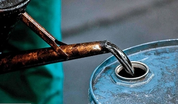 Giá dầu tăng kỷ lục, cơ hội bứt phá cho nhóm cổ phiếu dầu khí?