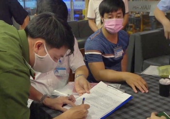 TP. Hồ Chí Minh: Sẽ rút giấy phép cơ sở kinh doanh vi phạm phòng chống dịch