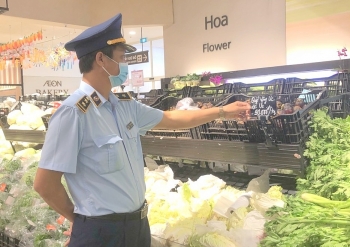 QLTT Bình Dương: Tăng cường kiểm tra, kiểm soát hàng hóa phòng chống dịch