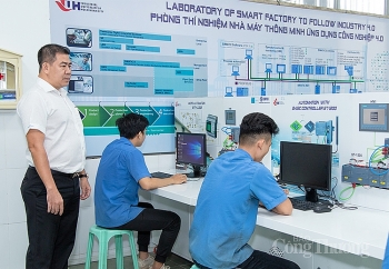 Nhà máy thông minh 4.0 trong trường đại học: Mô hình hay cần nhân rộng