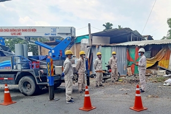 EVNHCMC giảm 100 tỷ đồng tiền điện đợt 5 cho doanh nghiệp