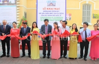 Trưng bày sản phẩm thủ công truyền thống quốc tế tại Festival nghề truyền thống Huế 2019