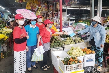 Tiểu thương Đà Nẵng thúc đẩy bán hàng đa kênh để 