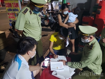 Đà Nẵng: Tạm giữ 10.000 khẩu trang có nguồn gốc 