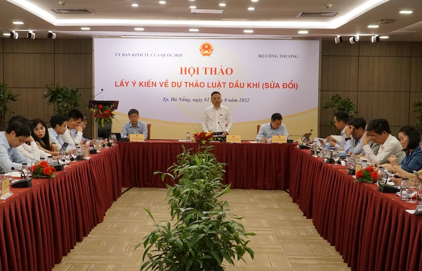 Ủy ban Kinh tế của Quốc hội và Bộ Công Thương: Tiếp tục lấy ý kiến về dự thảo Luật Dầu khí (sửa đổi)