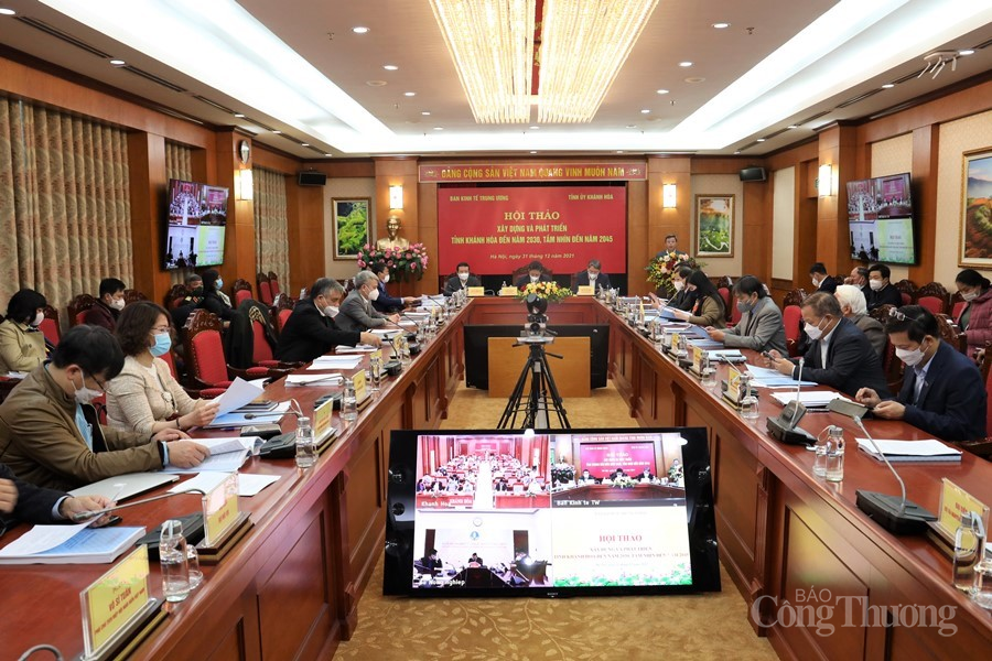 Khai thác thế mạnh đưa Khánh Hòa trở thành trung tâm của cả nước về kinh tế biển