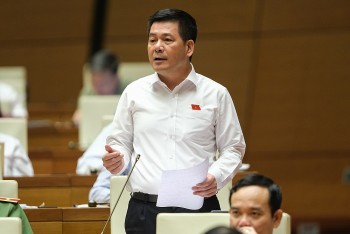 Bộ trưởng Bộ Công Thương Nguyễn Hồng Diên làm rõ ba nhóm vấn đề về đẩy mạnh tiêu thụ nông sản