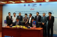 Ký kết hai hợp đồng lớn ngành dầu khí