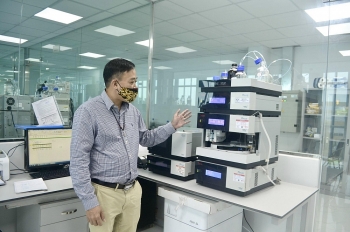 Làm chủ công nghệ sản xuất chế phẩm vi sinh, enzym và protein quy mô công nghiệp