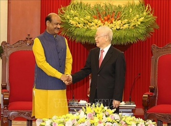 Tổng Bí thư Nguyễn Phú Trọng tiếp Chủ tịch Hạ viện Ấn Độ Om Birla