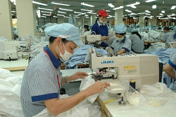 Duy trì tăng trưởng ngành dệt may: Xác định “sân nhà” là điểm tựa