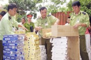 Nâng mức xử phạt - “Đòn” giáng mạnh vào buôn lậu thuốc lá