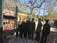 Lạng Sơn: Chặn đứng gần 3 tấn thực phẩm không rõ nguồn gốc xuất xứ