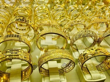 Giá vàng hôm nay 26/7: Vàng mua vào 65 triệu đồng/lượng