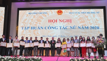 Bộ Công Thương: Tạo điều kiện tốt nhất để cán bộ nữ phát triển và thúc đẩy bình đẳng giới