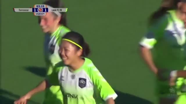 VIDEO: Huỳnh Như lại gây bão với siêu phẩm trên đất Bồ Đào Nha