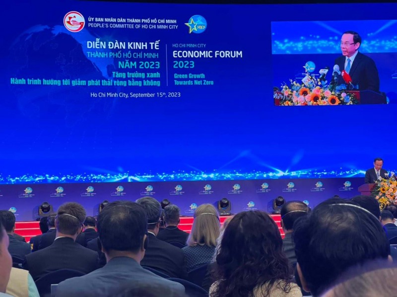 Khai mạc Diễn đàn Kinh tế TP HCM năm 2023: Hành trình tăng trưởng xanh