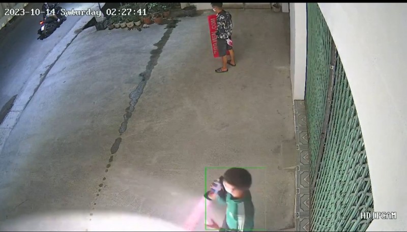 Phun sơn quảng cáo cờ bạc 2