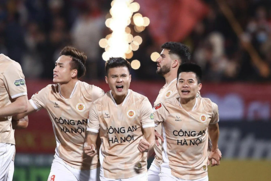 Quang Hải ghi bàn, CLB Công an Hà Nội đánh bại Thanh Hóa