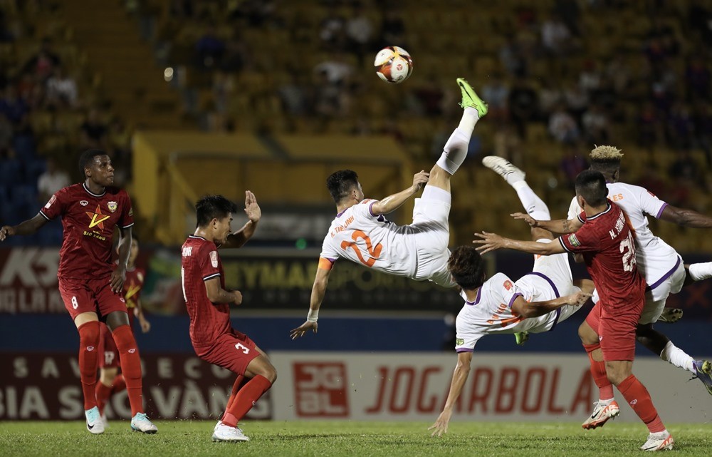 Bình Dương đánh bại Hồng Lĩnh Hà Tĩnh