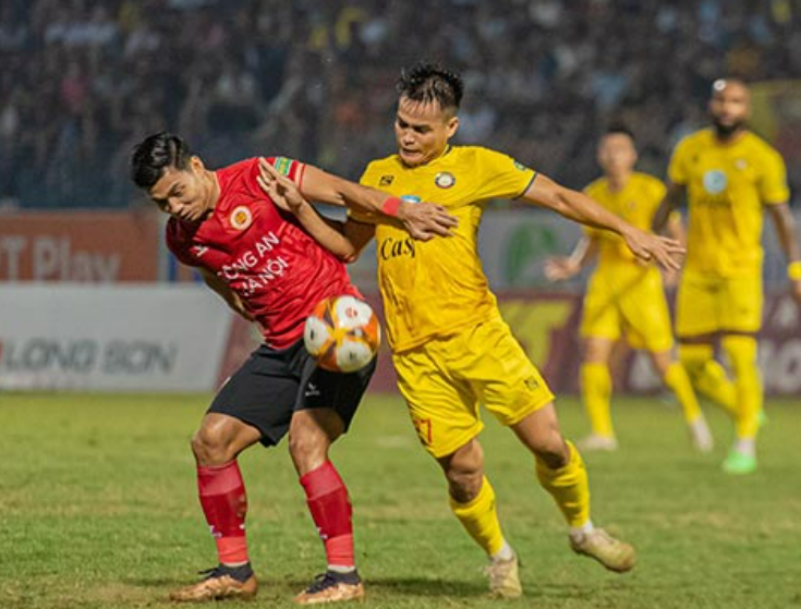 Công An Hà Nội đánh bại Thanh Hóa