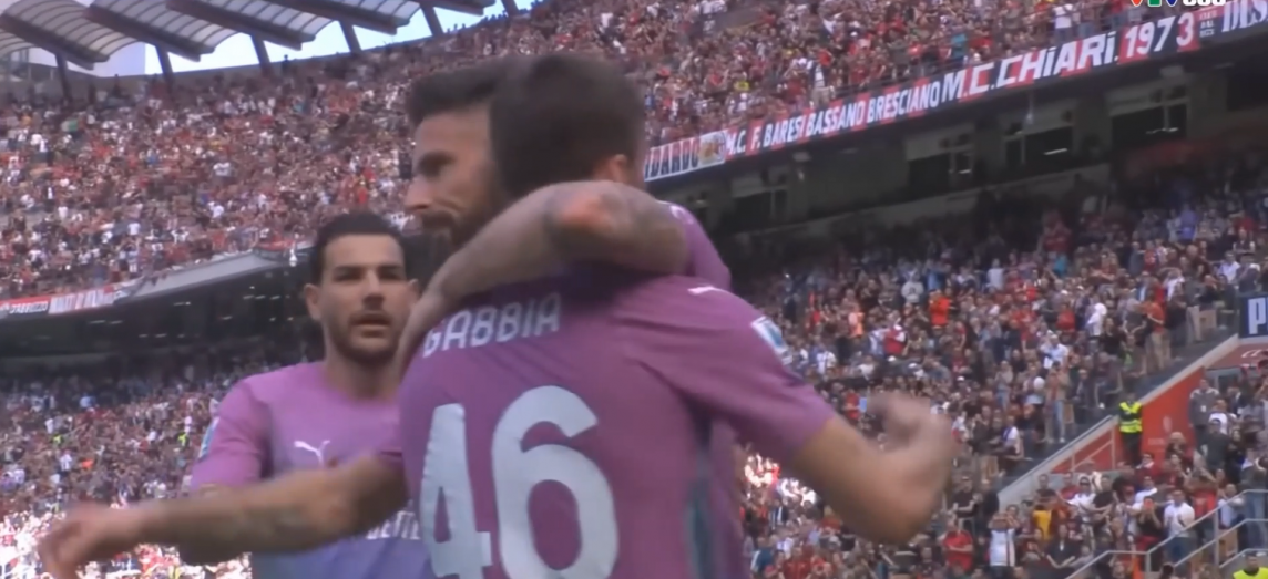 AC Milan giành chiến thắng '3 sao' tại  Serie A