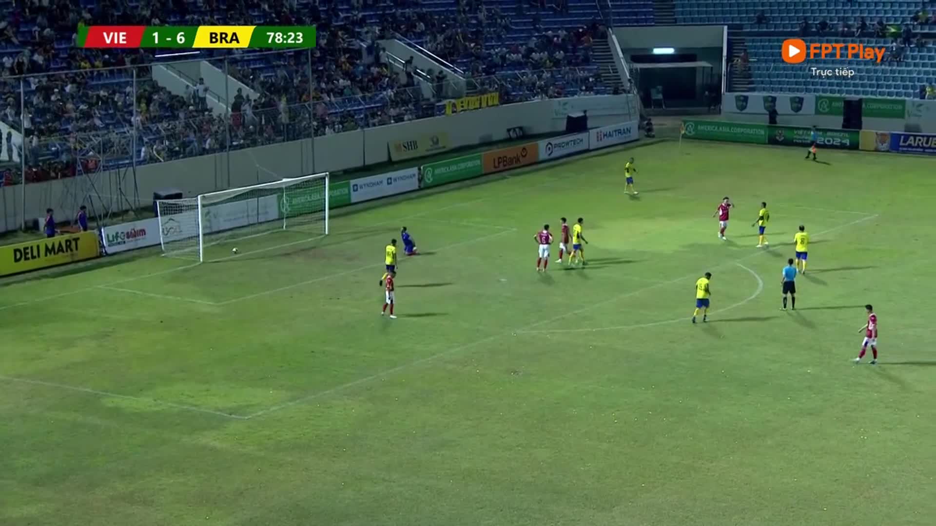 Clip bàn thắng đẹp giữa Việt Nam và Brazil - 7-1