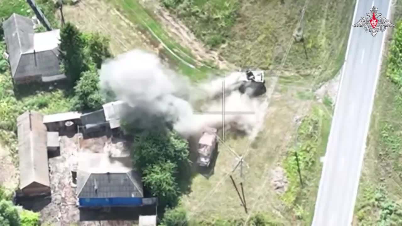 Nga phá hủy thiết bị của lực lượng vũ trang Ukraine ở Kursk