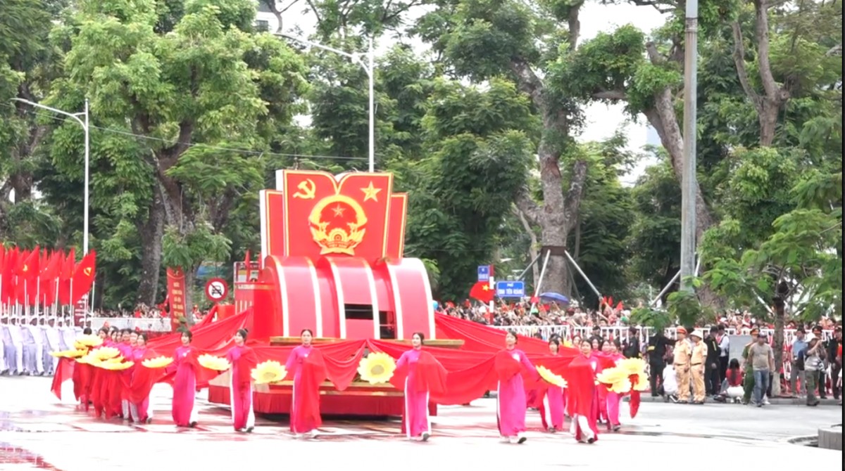 1. Khối xe Quốc huy