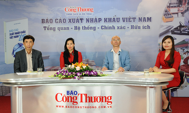 Báo cáo Xuất nhập khẩu Việt Nam: “Tổng quan - Hệ thống - Chính xác - Hữu ích” - Phần 1