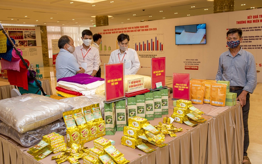 Cập nhật tin tức, thị trường, xuất khẩu ngày 13-8