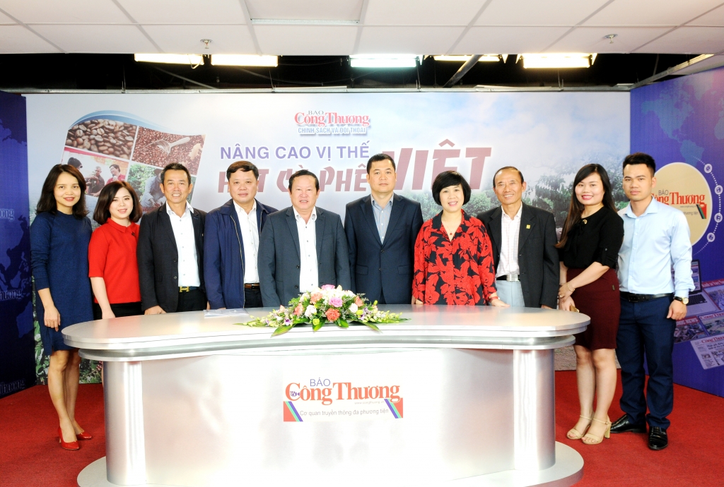 Nâng cao vị thế hạt cà phê Việt - Phần 2: Giải pháp cho phát triển bền vững