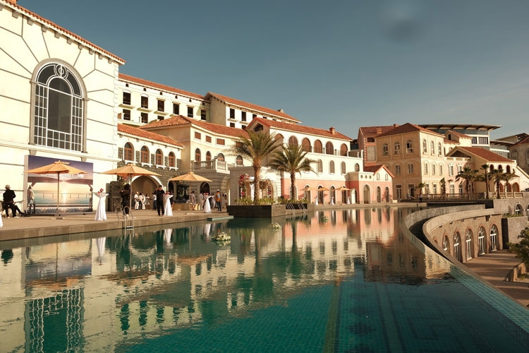 Những đối tác quốc tế nào tham gia vận hành đưa Central Village thành điểm đến sầm uất tại Nam Phú Quốc?