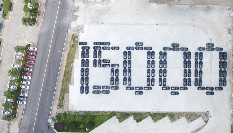 Hyundai Thành Công xuất xưởng chiếc Santafe thứ 15.000