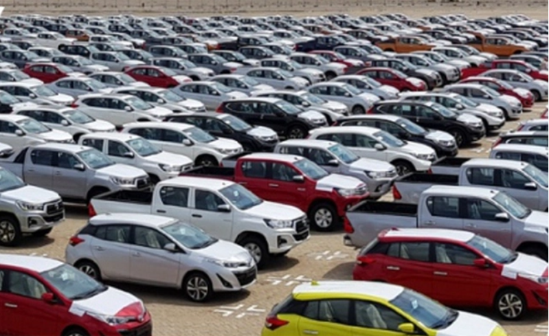 Thị trường ô tô hạ nhiệt, người Việt chuộng xe nhập khẩu hơn xe lắp ráp