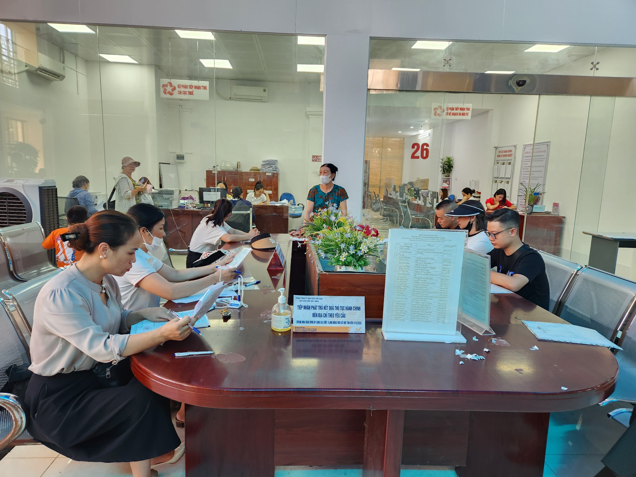 Người dân được giải quyết thủ tục hành chính ở mọi địa phương trong tỉnh