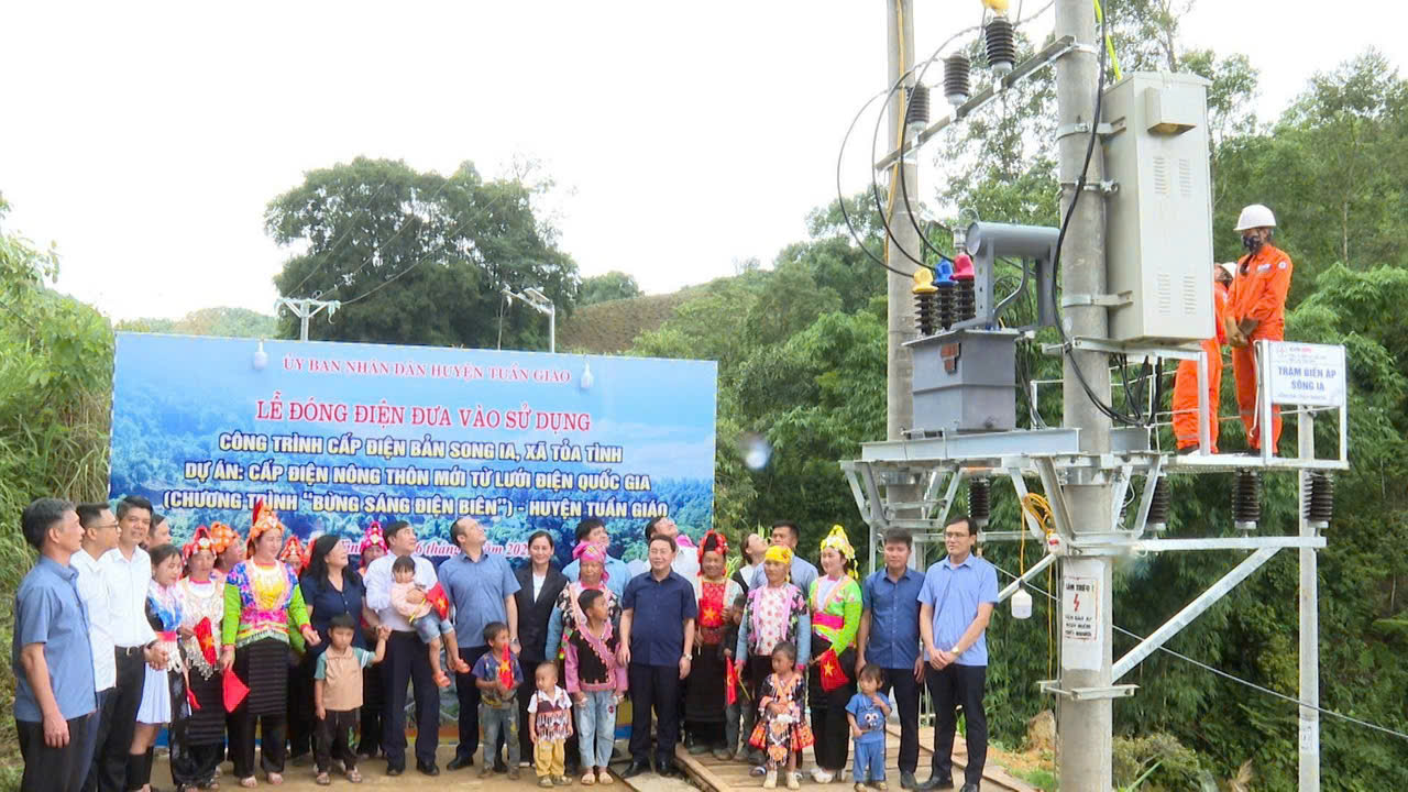 Điện Biên: Bừng sáng vùng cao Tuần Giáo với hơn 460 hộ dân có điện lưới quốc gia