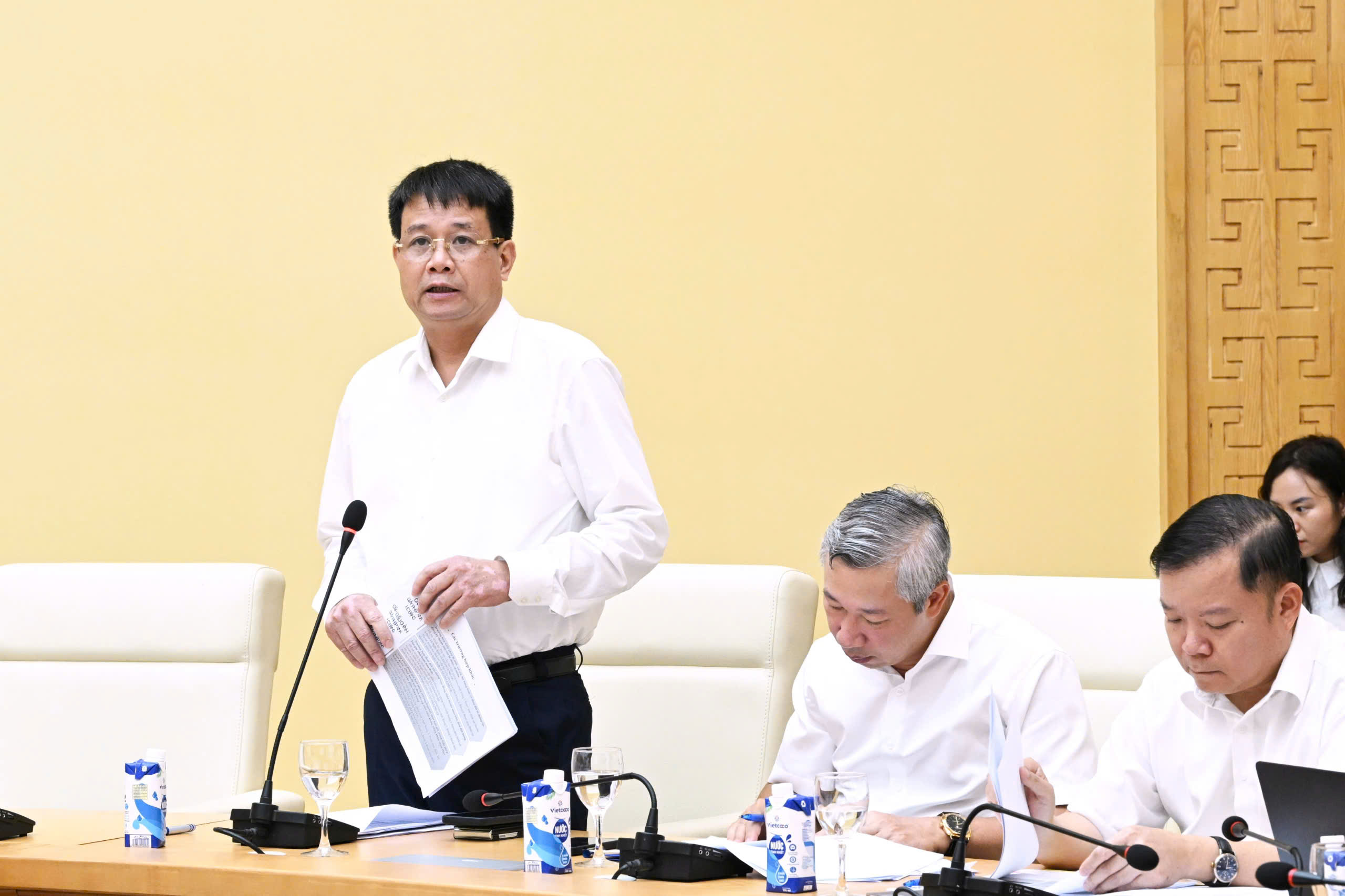 Phân cấp, phân quyền và phân định thẩm quyền trong lĩnh vực hóa chất