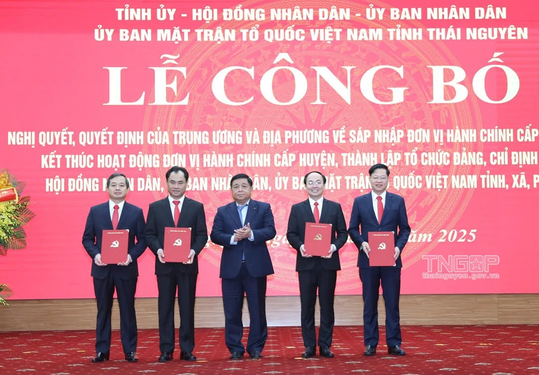 Phó Thủ tướng kỳ vọng tỉnh Thái Nguyên mới sẽ tạo động lực phát triển vượt trội