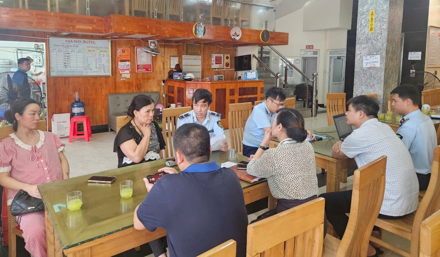 Thanh Hóa: Mất an toàn vệ sinh thực phẩm, một khách sạn bị phạt 20 triệu đồng