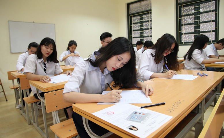 Không để gián đoạn chấm thi tốt nghiệp THPT sau sáp nhập đơn vị hành chính