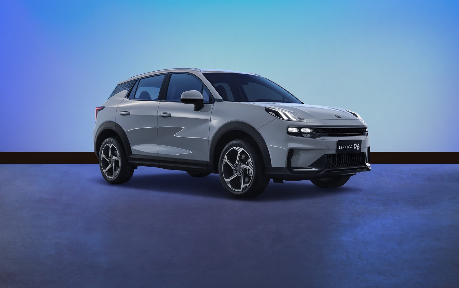 Chính thức ra mắt xe ô tô Lynk & Co 06 Core Plus tại thị trường Việt Nam