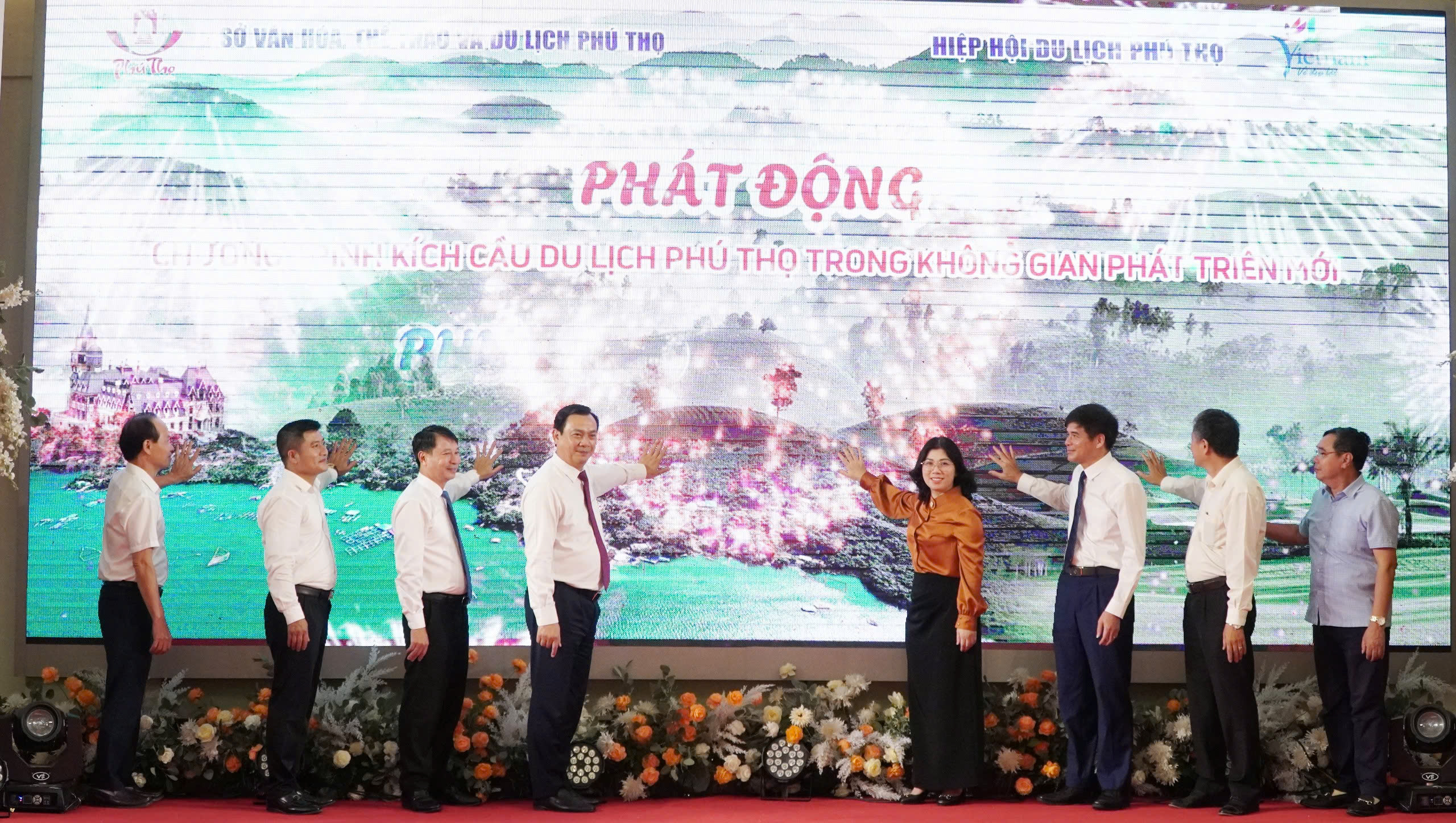 Phú Thọ phát động chương trình kích cầu, khơi dậy tiềm năng du lịch sau sáp nhập