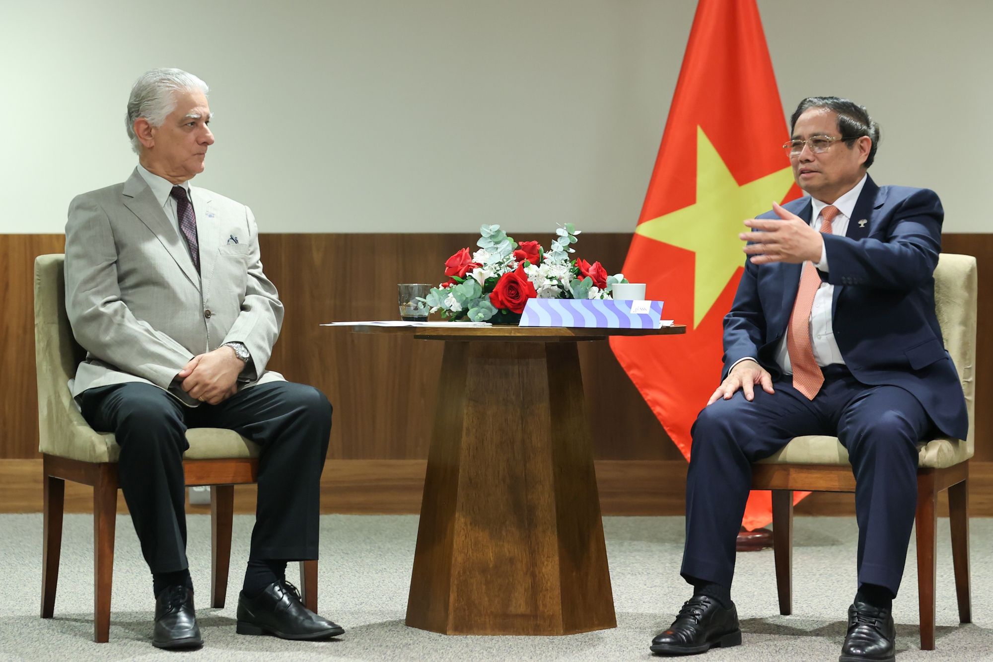 Thủ tướng đề nghị các doanh nghiệp Brazil đóng góp vào đàm phán ký kết các FTA